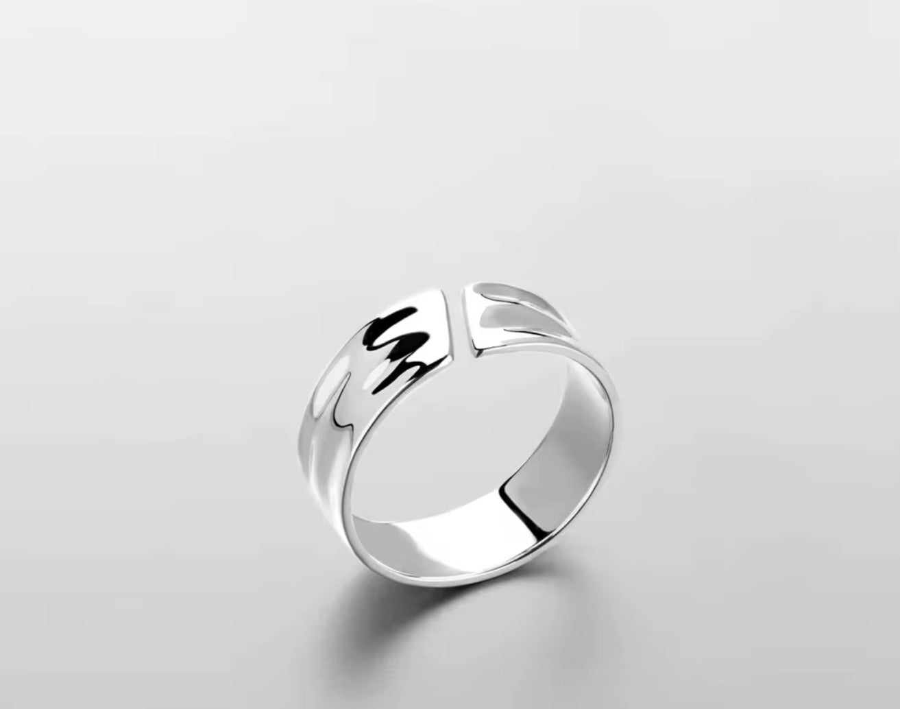 PALMO Ring Clasic Cuff